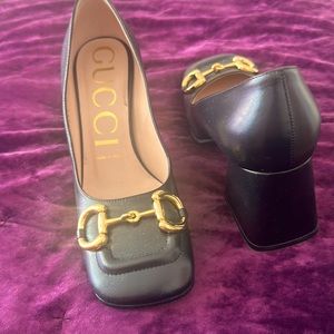 Gucci heels size 7